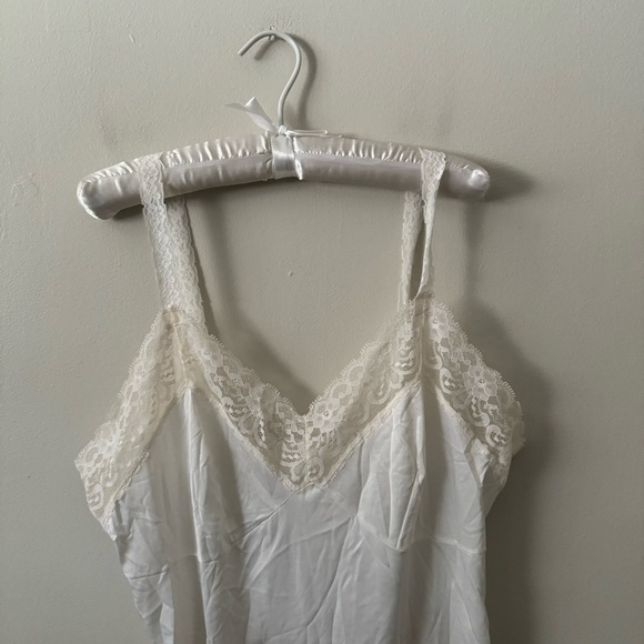 Vintage dreamy cottagecore lace trimmed nylon slip dress M - Picture 2 of 6